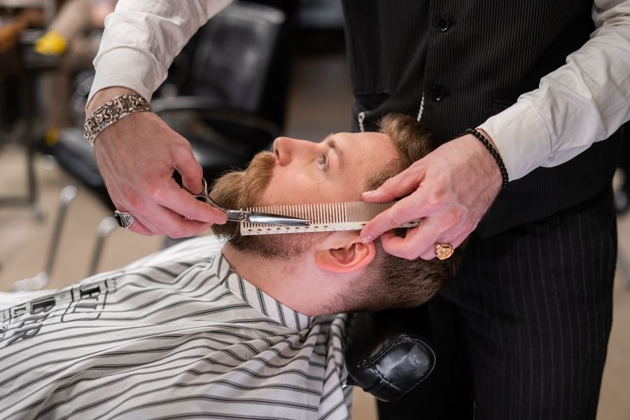 Hot towel shave service at Fanatics Barbershop