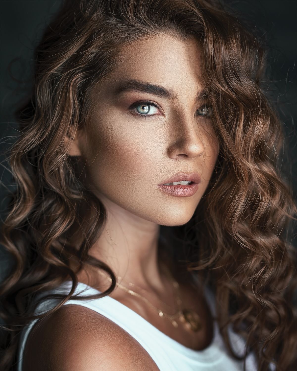 Representative photo of natural curly-hair texture, styled